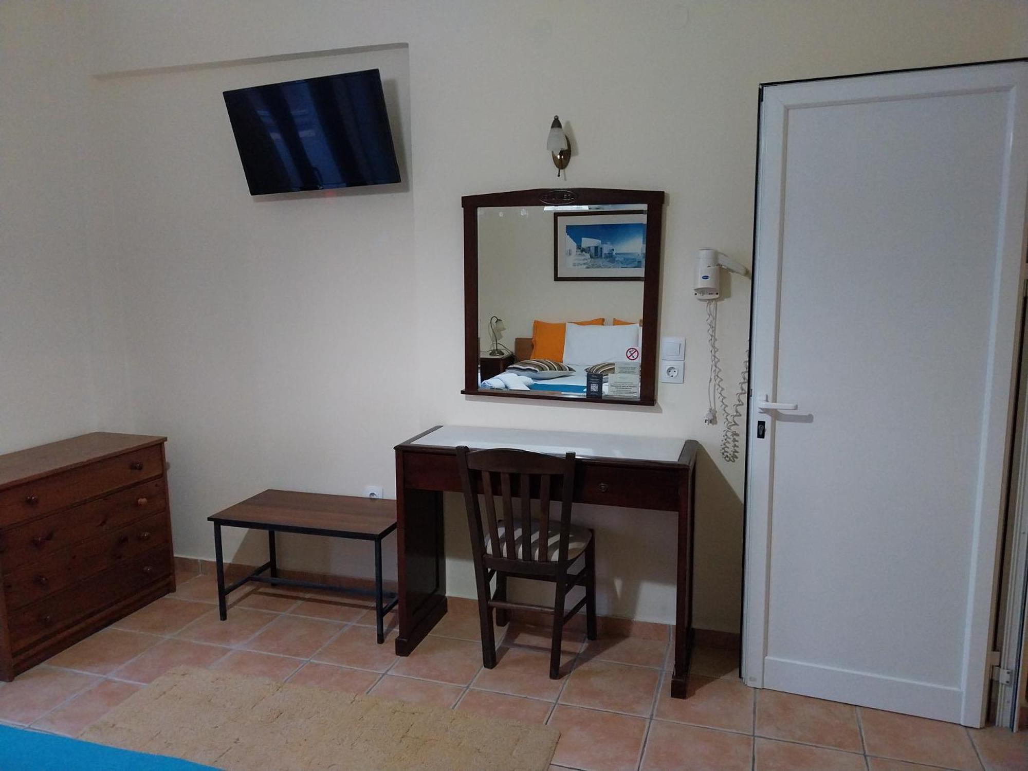 Ela Mesa Aparthotel Souvala Bagian luar foto